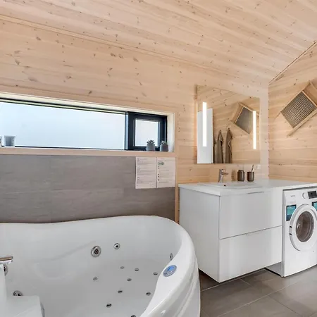 Edite - 900m From The Sea By Interhome