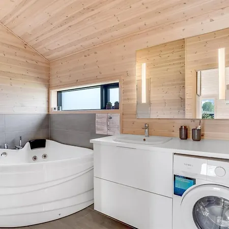 Сasa de vacaciones Edite - 900m From The Sea By Interhome Bøtø By