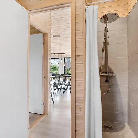 Edite - 900m From The Sea By Interhome * Bøtø By
